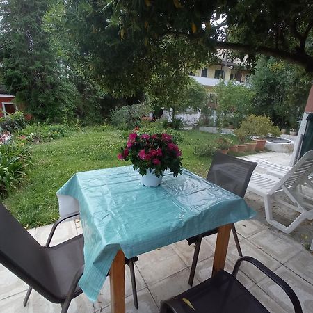איפסוס Dora Apartment By Hotelius מראה חיצוני תמונה